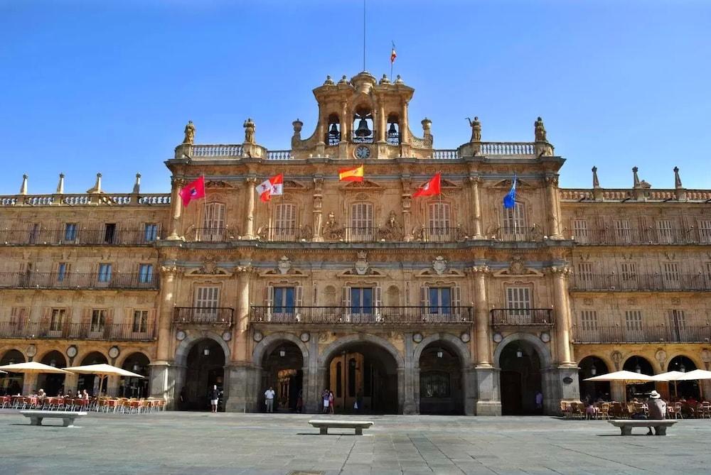 Hostal Santel San Marcos Salamanca Exterior photo